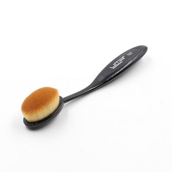Кисть UMA Professional 107 для корректоров