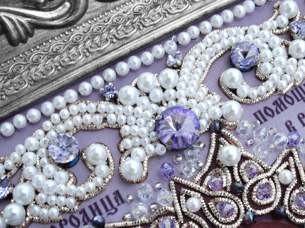 ЖС-16-СФ Набор для вышивания хрустальными камнями Богородица Помощница в родах (сиреневый)