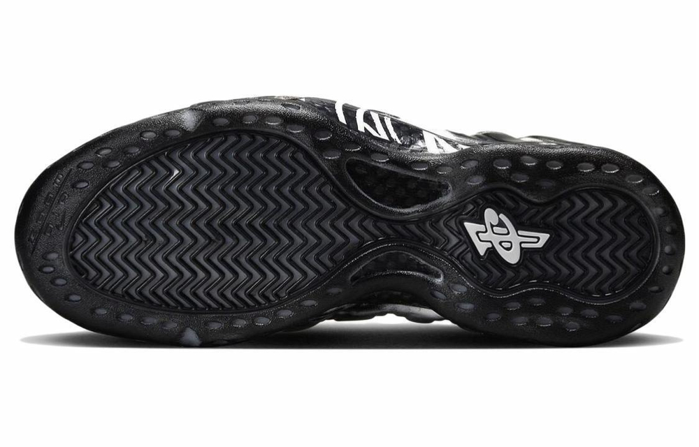Кроссовки Nike Foamposite One "Black And White"