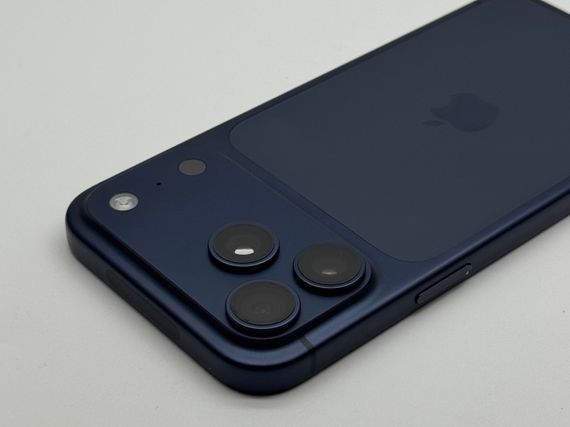 iPhone 17 Pro Max 256Gb Deep Blue eSIM