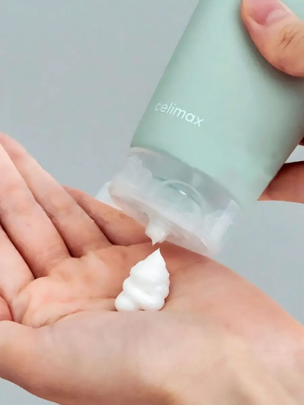 Celimax Очищающая пенка с BHA-кислотой и центеллой азиатской Ji Woo Gae Cica BHA Acne Foam Cleansing 150 мл