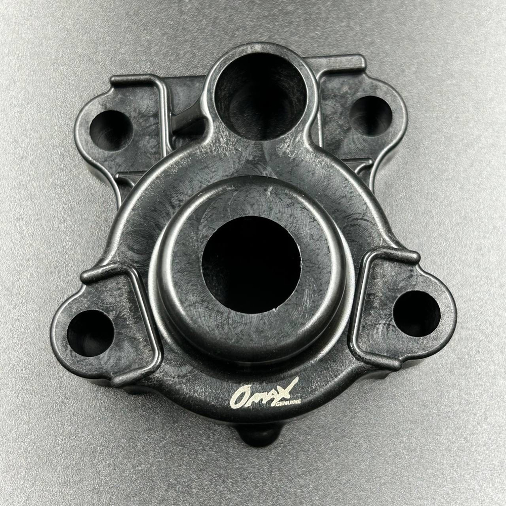 Корпус помпы охлаждения Yamaha 30D (Omax)