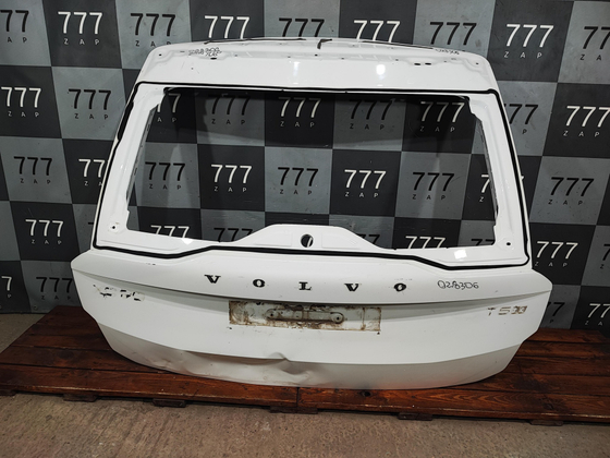 Крышка багажника Volvo XC90 2 14-нв Б/У Оригинал 31371639