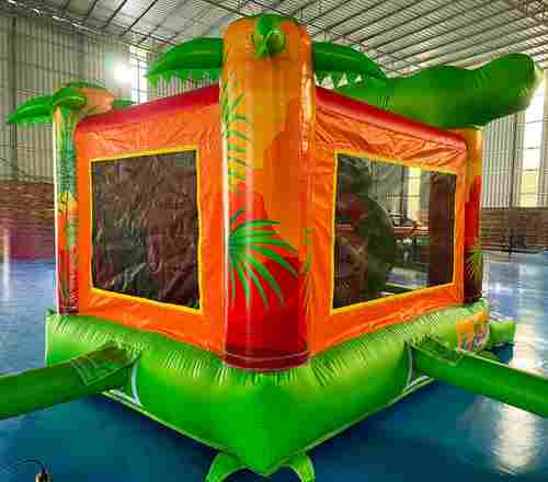 Коммерческий надувной батут «Джунгли зовут», 4*3,8*2,4 м