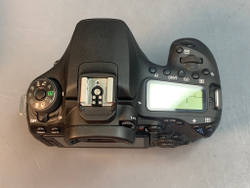 Canon EOS 90D Body 100 кадров