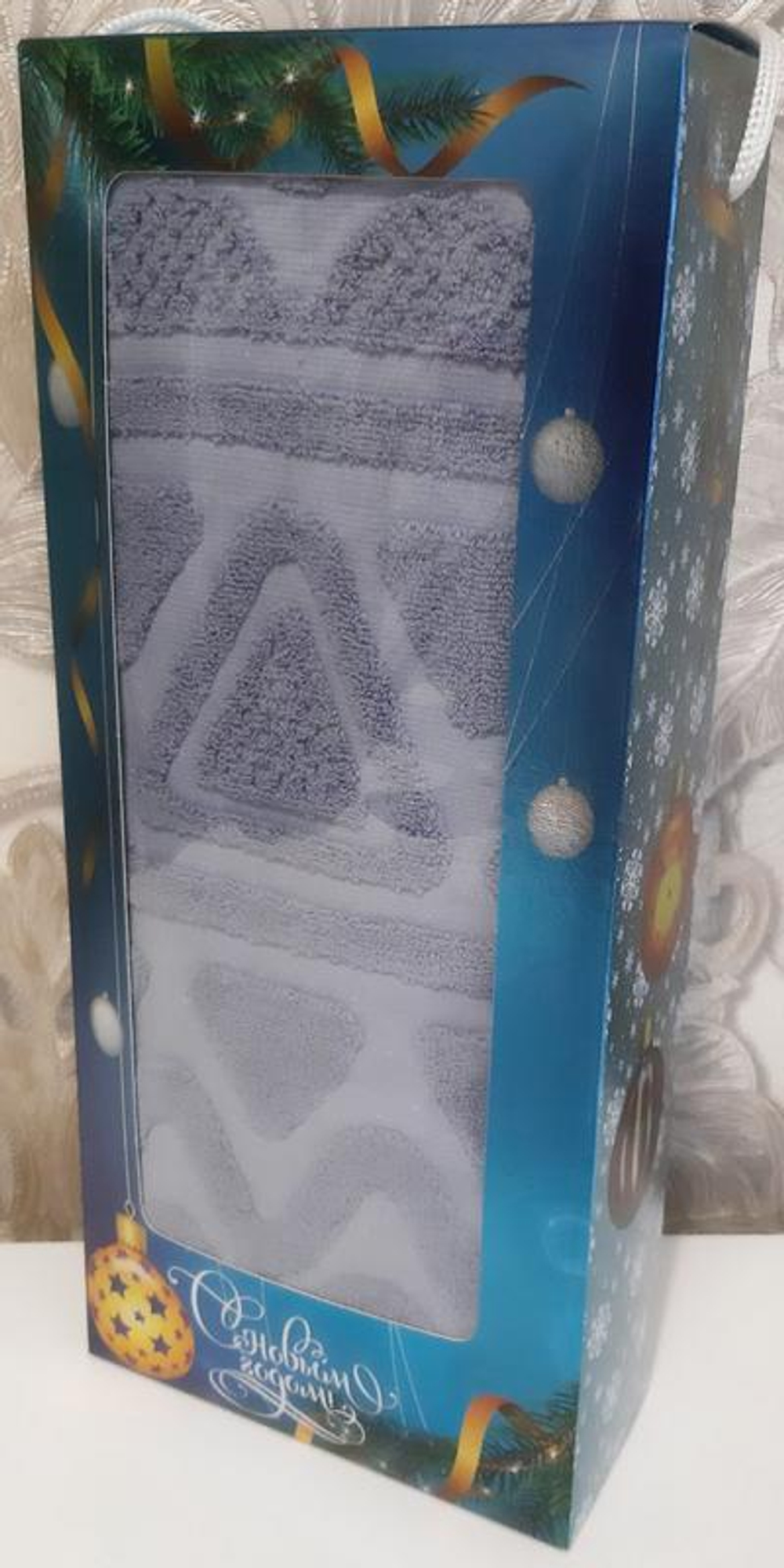 Полотенце махровое в подарочной упаковке, 100% хлопок, Китай.