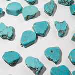 Туркенит (имитация бирюзы), продольное отверстие, 18,5-23,5*15-22,5мм