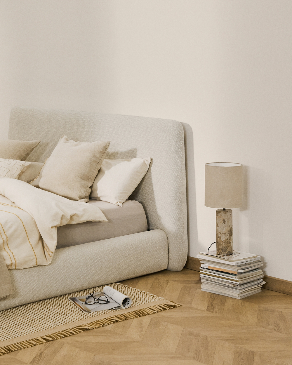 Кровать Martina со съемным чехлом из шенилла цвета экрю 160 x 200