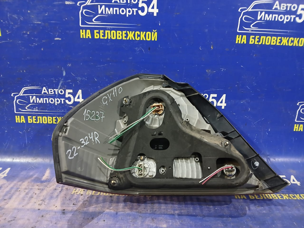 Стоп правый TOYOTA MARK 2 2002-2004