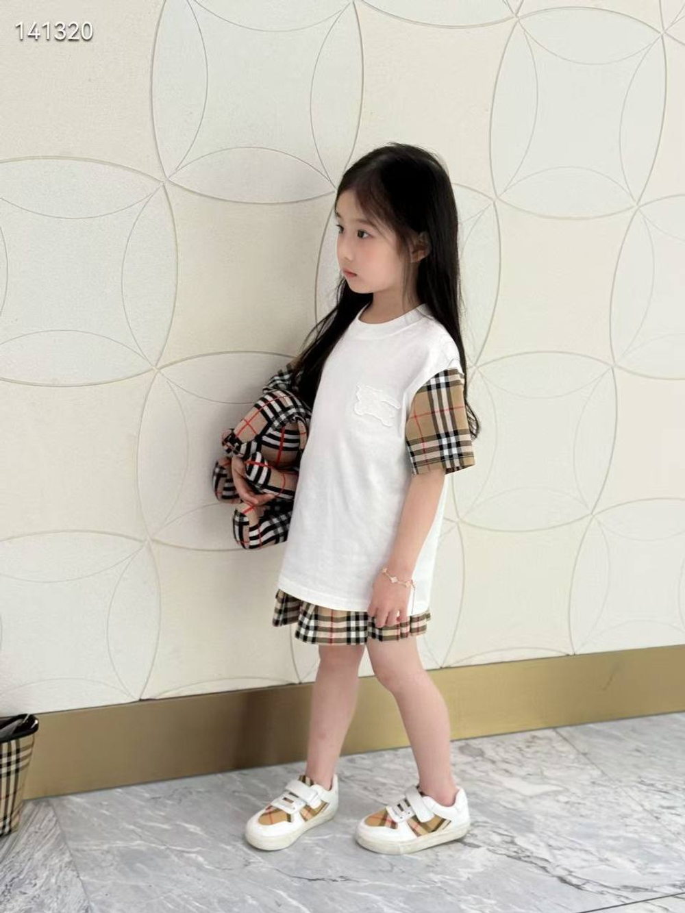 Футболка Burberry