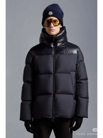 Пуховик Moncler
