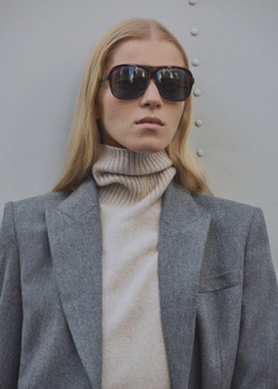 Костюмный блейзер из чистой шерсти