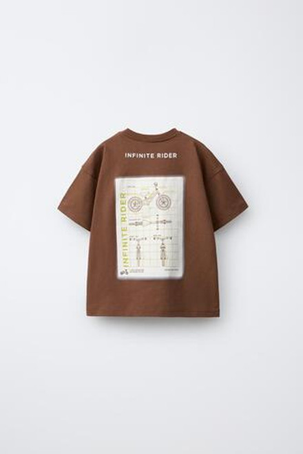 ZARA ФУТБОЛКА С ПРИНТОМ, СВЕТЛО-КОРИЧНЕВЫЙ