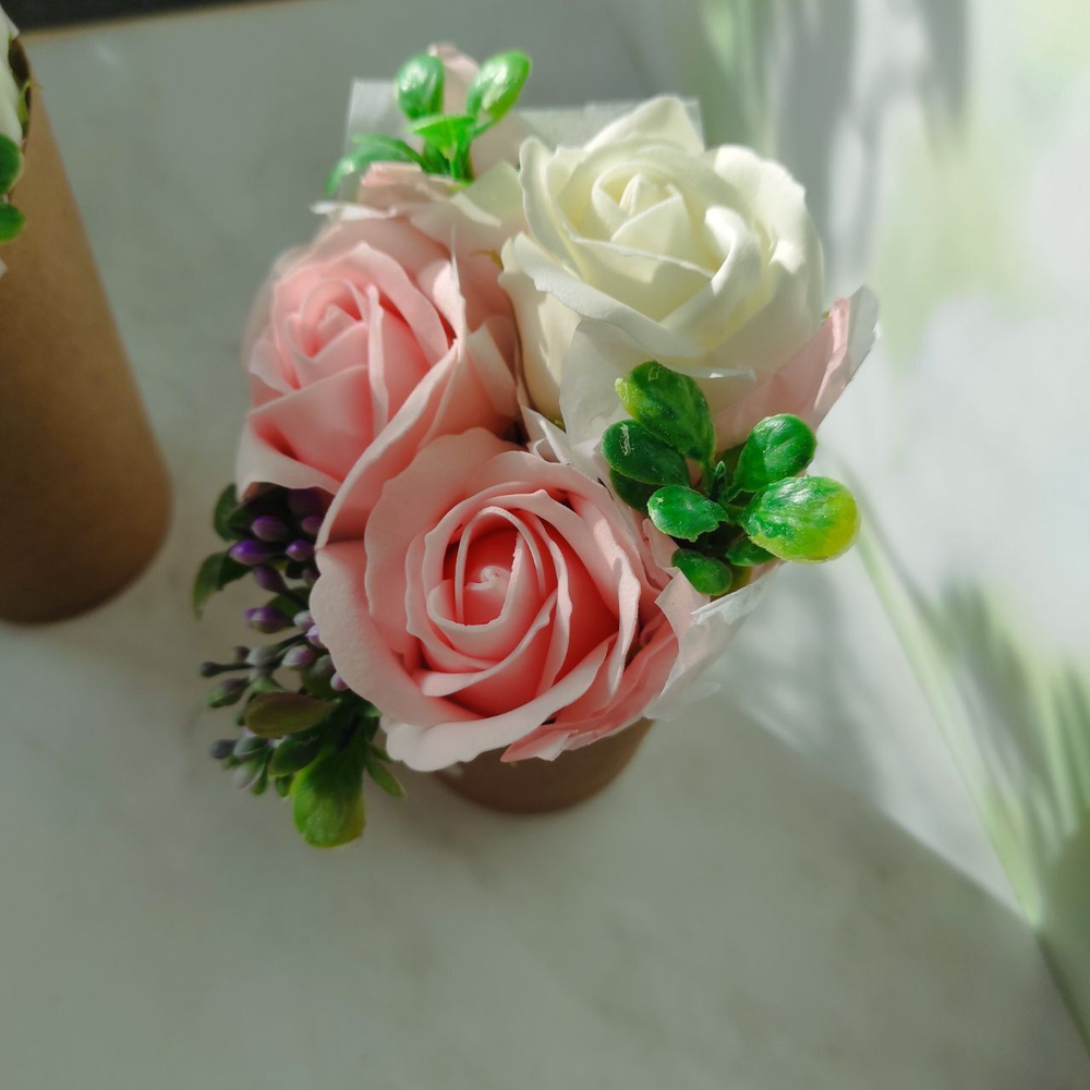 Мини букет из 3 мыльных роз на 14 февраля, 8 марта