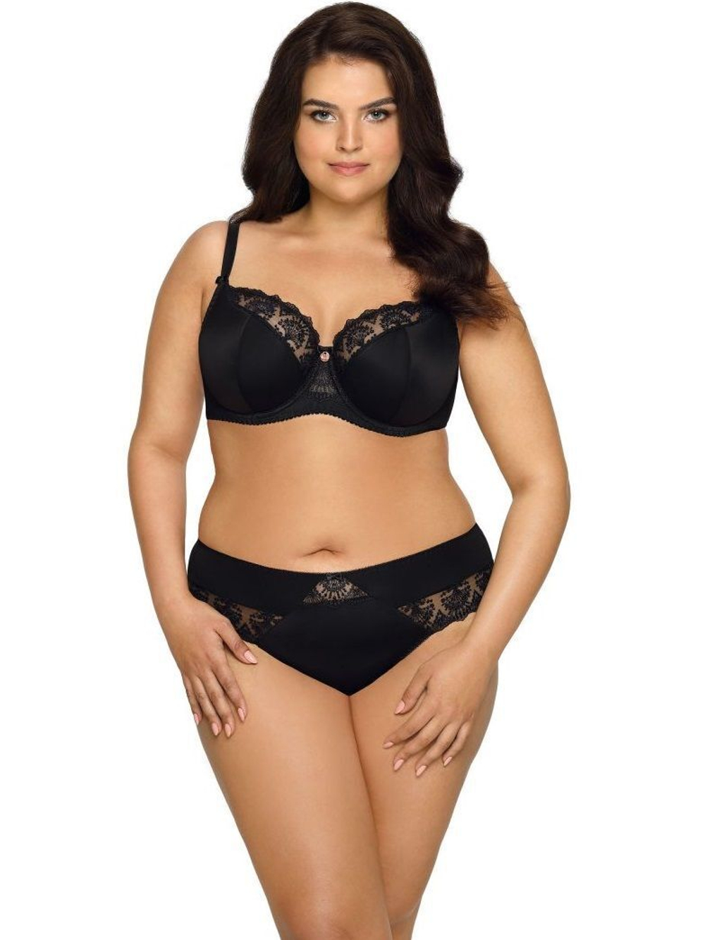 Бюстгальтер Freesia с сшивными чашками plus size и кружевом (Размер: 85H) (Цвет: телесный)
