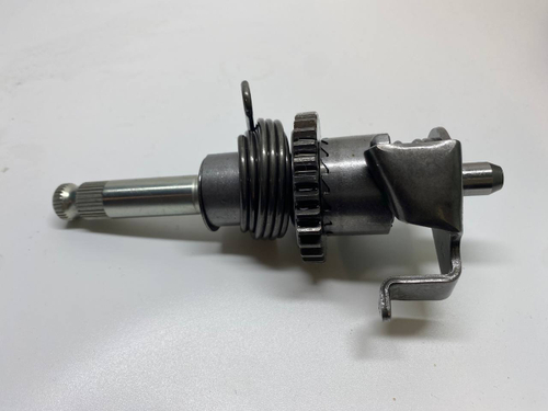 Вал кикстартера в сборе двигатель 165FMM