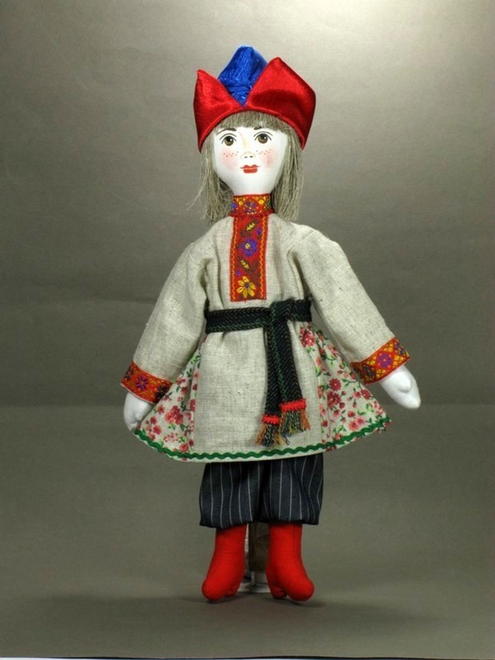 Текстильная кукла Крестьянский мальчик