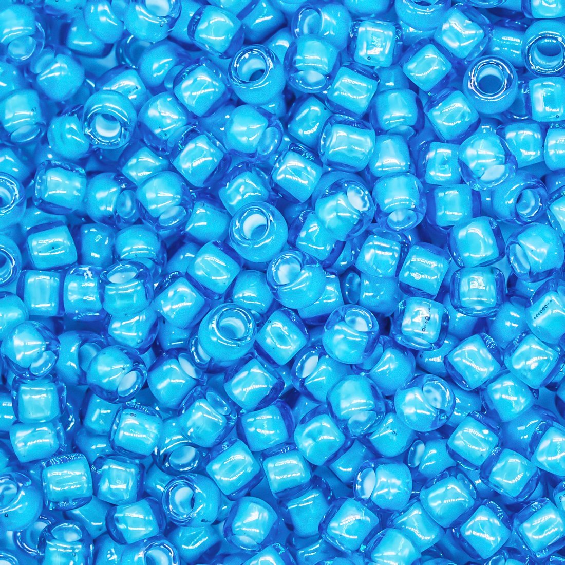 Японский бисер TOHO Round 8/0 (№931), окрашенный изнутри прозрачный