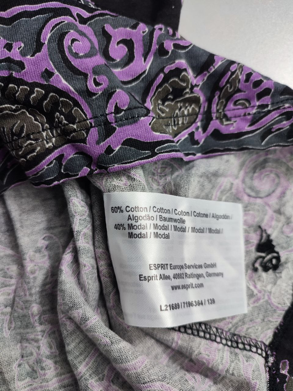 Джемпер Esprit с принтом 42 размер