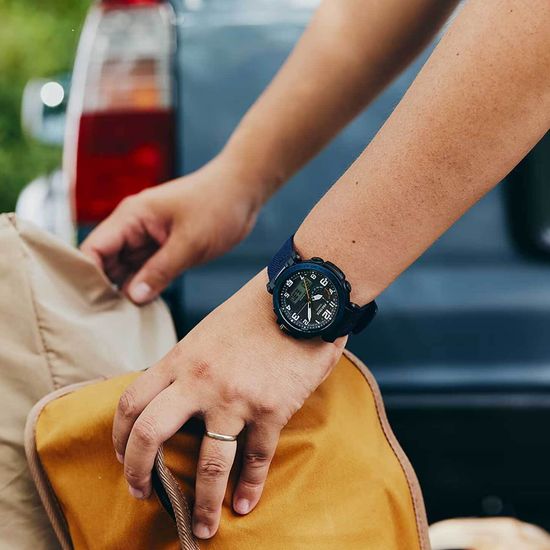 Наручные часы Casio PRG-601YB-2