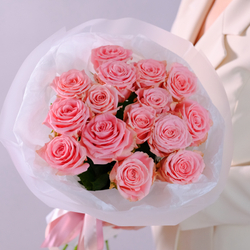 Нежный букет роз Софи Лорен