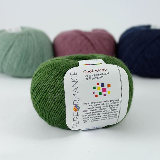 Пряжа Cool Wool 4-ply PERFORMANCE (75% шерсть супервош, 25% полиамид)