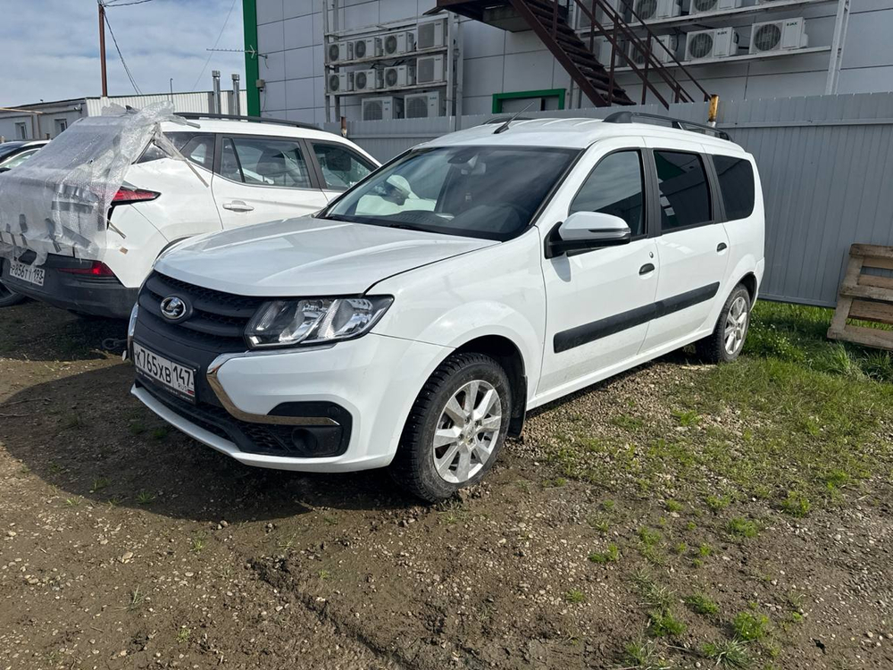 LADA LARGUS Enjoy 7 мест 1.6 106hp 5MT