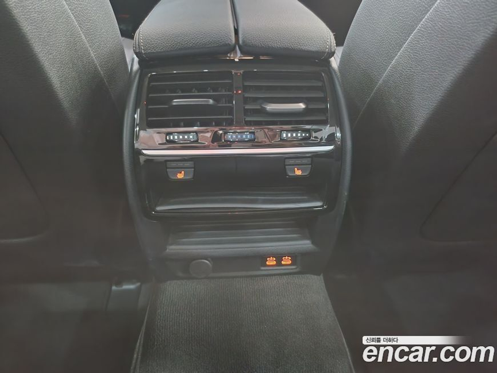 BMW 5 Series (G30) 520i Luxury (03.2020)