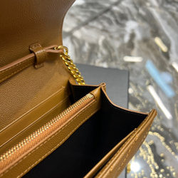 Saint Laurent WOC 22 cm