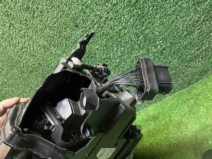 Битая Фара левая Zeekr X (2023-н.в.) LED