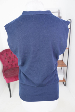 Жилет Mango на пуговичках, маркировка М, визуально на 46 размер