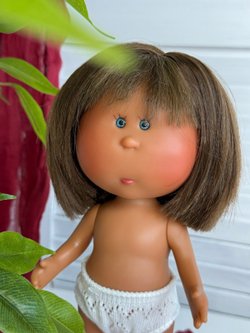 Кукла Nines виниловая 23см Little Mia Latina без одежды (3199WL10)