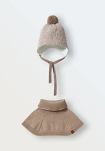 Зимний комплект шапка с манишкой