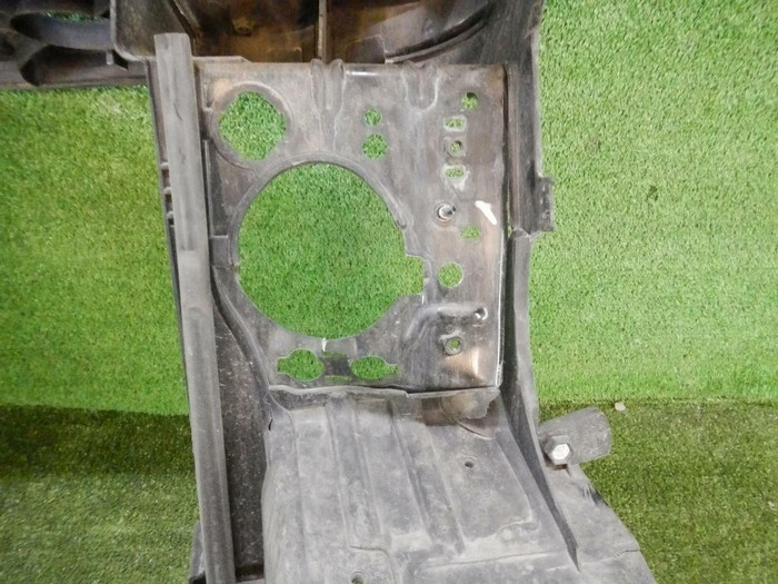 Телевизор Mercedes M GLE GL GLS X166 W166 (11-18)