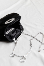 Мини сумочка Rinascimento из черного атласа