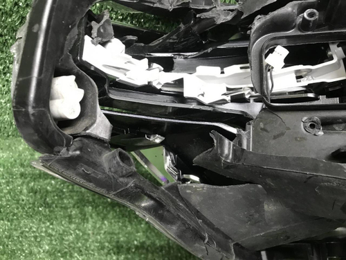 Битая Фара правая BMW 3er F30 (2015-2020) LED