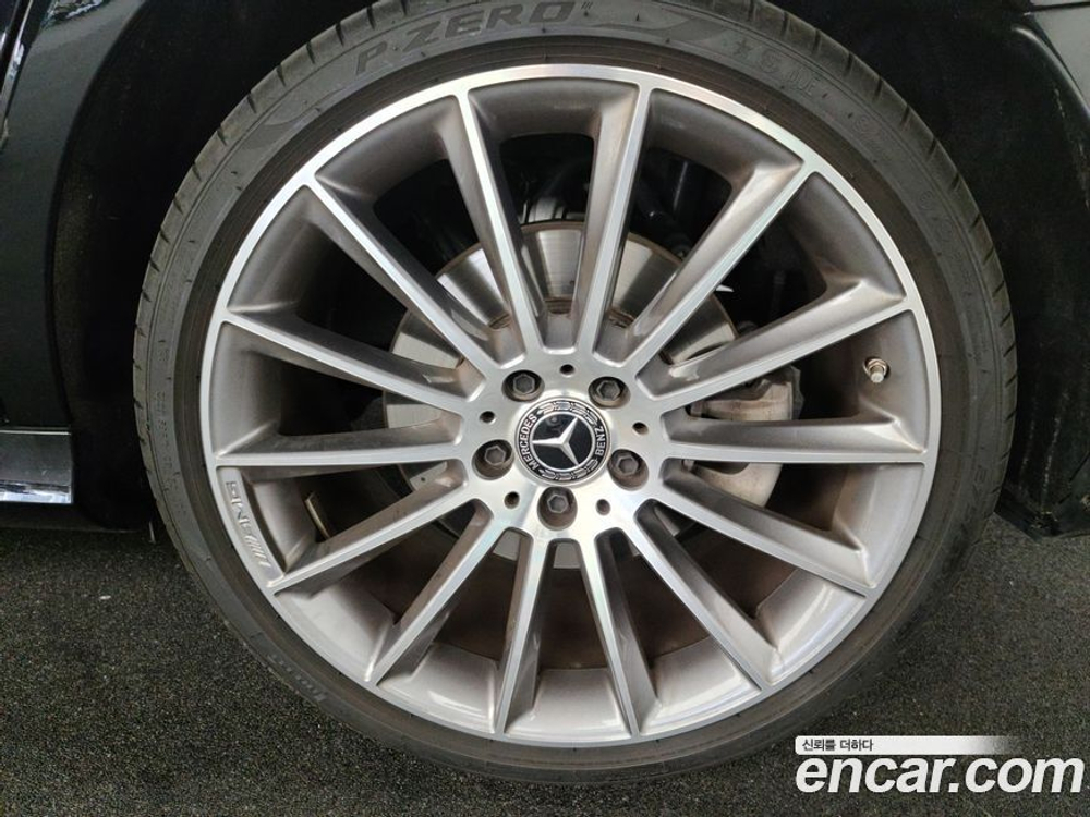 Mercedes-Benz E-Class W213 E350 4MATIC AMG Line (04.2022)