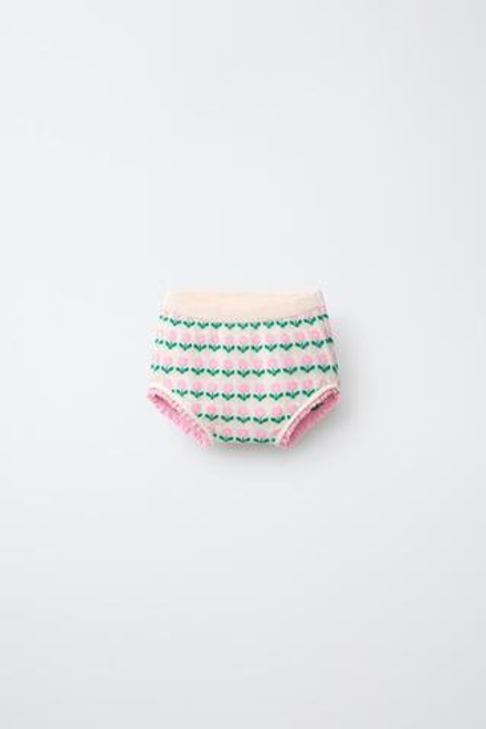 ZARA ТРУСЫ ИЗ ТРИКОТАЖА С ЦВЕТОЧНЫМ ЖАККАРДОВЫМ УЗОРОМ, ЭКРЮ