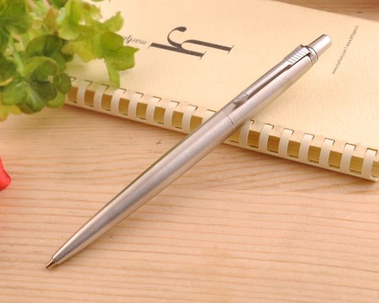 Шариковая ручка Parker Jotter Steel K61, цвет: Steel CT, стержень: Mblue, S0705560