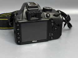 Nikon D3200 Body 14.200 кадров