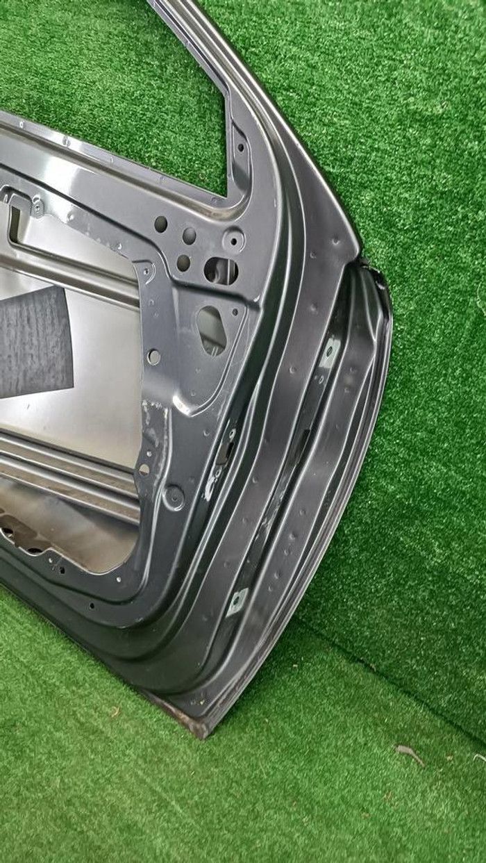 Дверь передняя левая Mercedes A W177 (2018-н.в.)