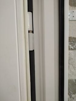 Входная дверь в квартиру Рекс Платинум / ФЛ-117 Силк сноу (белый матовый, без текстуры)