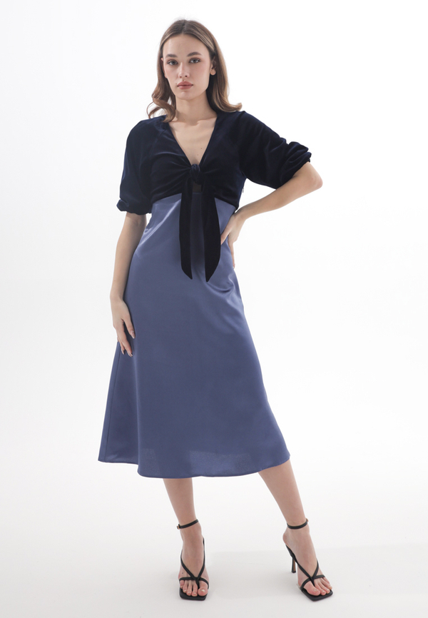 Платье с велюровым верхом