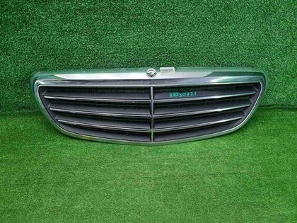 Решетка радиатора Mercedes E W213 (2016-2021)