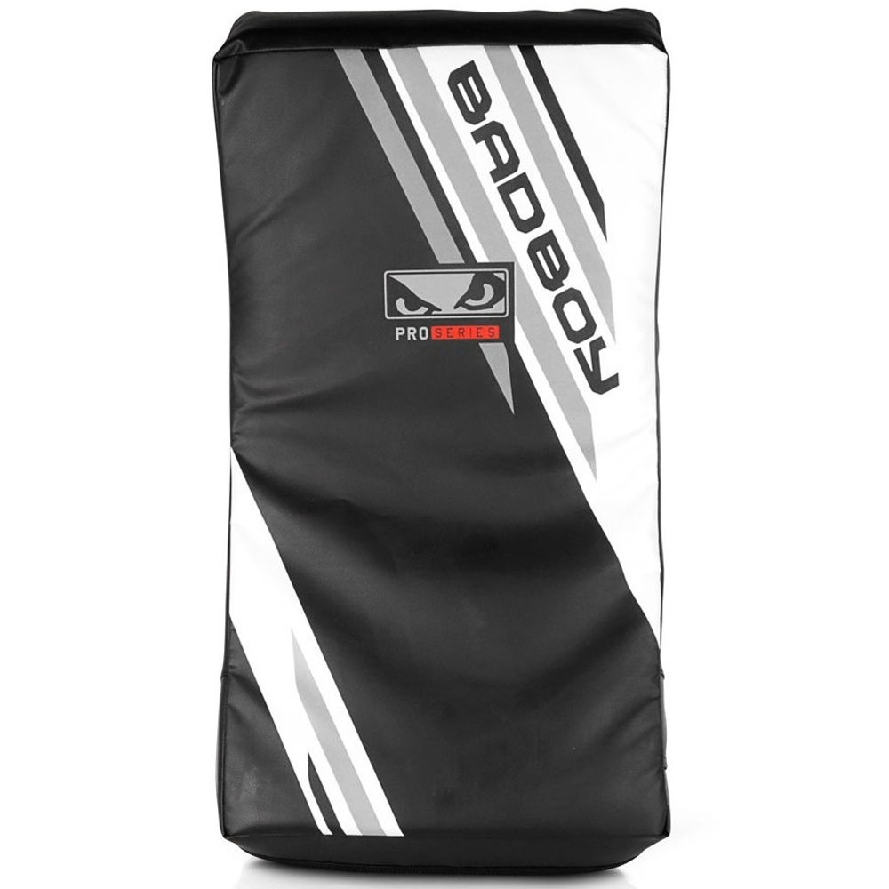 Макивара Bad Boy Pro Series Advanced Curved Kick Pad Black/White