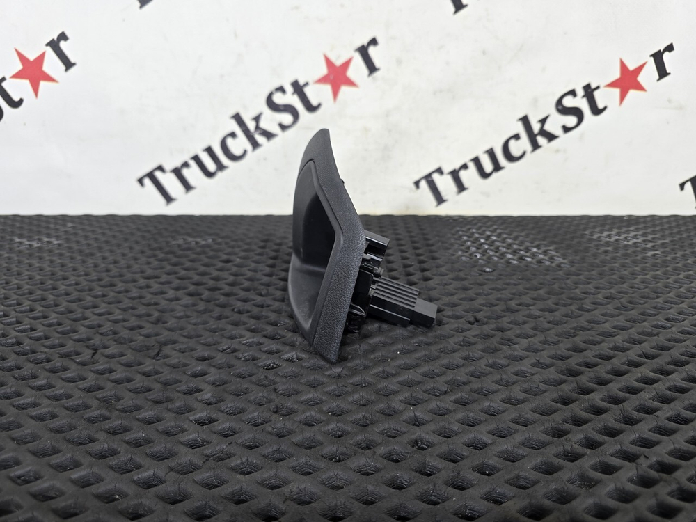 Накладка торпедо USB 2023г