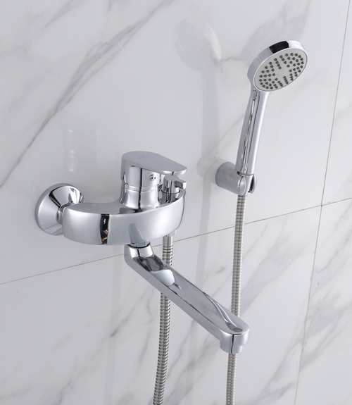 30006 Смеситель для ванны кор. HANSEN  (10/1шт)