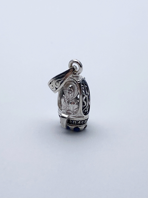 Ладанка из серебра/Чернение/С подвижным ухом/Со вставкой из фианитов/Семистрельная