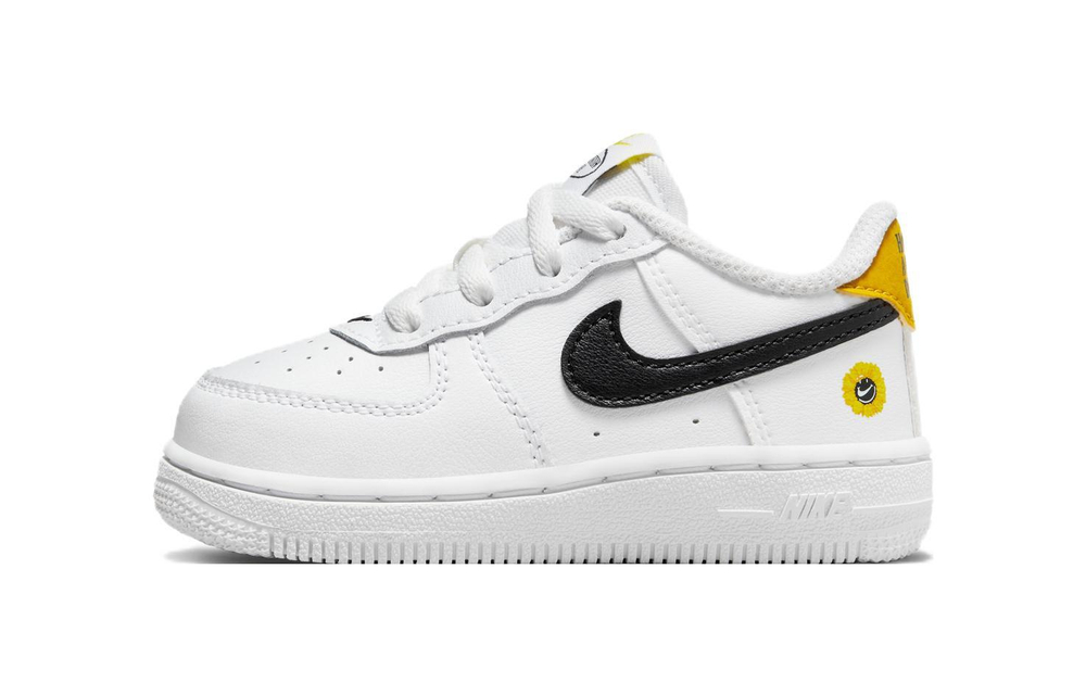 Baby Nike Air Force 1 LV8 casual non-slip wear-resistant low-top sneakers white black yellow