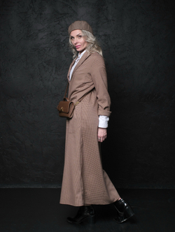 Платье-фрак /песочно-бордовый